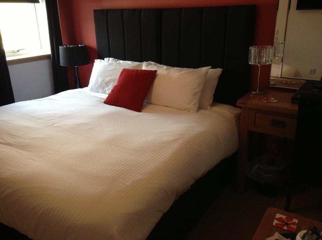 The Neuk Hotel Portlethen Room photo