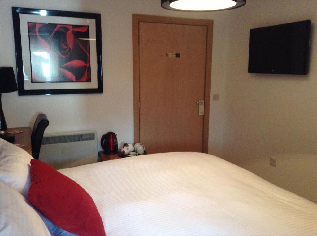 The Neuk Hotel Portlethen Room photo