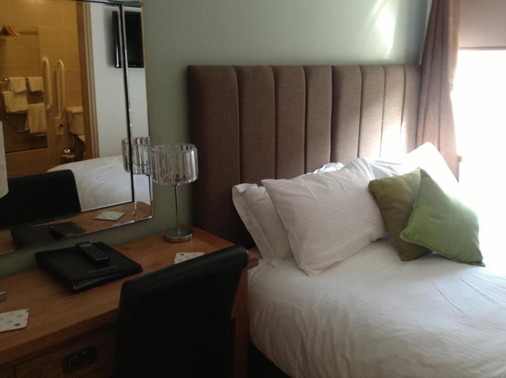 The Neuk Hotel Portlethen Room photo